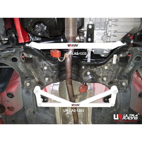 Ultra Racing Rear Lower Bar 2-Point - 10-18 Audi A1 (8X) 1.4 (2WD) / 07-14 Skoda Fabia MK2 (Typ 5J) 1.4 (2WD) / 12+ Skoda Rapid 1.6 (2WD) / 10+ VW Polo MK5 (GTI) 1.2/1.4 TSI (2WD)