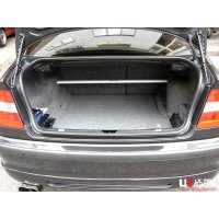 Ultra Racing Domstrebe hinten oben 2-Punkt - 98-06 BMW E46 (318i/320i/323i/325i/328i/330i/M3) (1.8/2.0/2.3/2.5/2.8/3.0/3.2) (2WD)