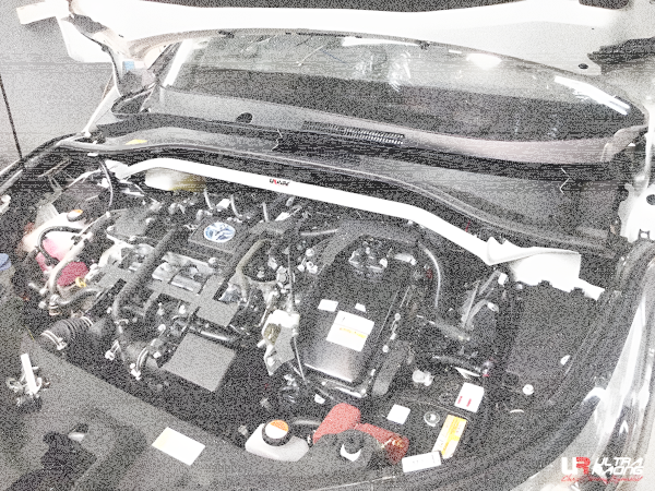 Ultra Racing Domstrebe vorn oben 2-Punkt - 16+ Toyota C-HR (AX10) 1.2T/1.8 (2WD/4WD)