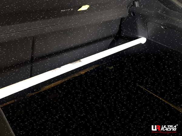 Ultra Racing Rear Upper Strut Bar 2-Point - 12-13 Renault Megane 3 Sport RS 265 2.0T (2WD)