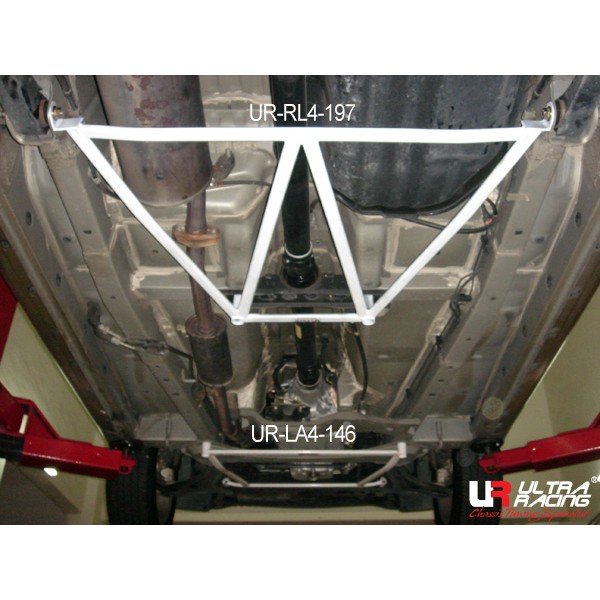 Ultra Racing Front Lower Bar 4-Point - 03-11 Toyota Avanza (F600) 1.3 (2WD)