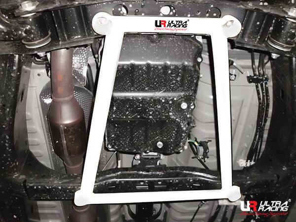Ultra Racing Front Lower Bar 4-Point - 15+ Toyota Innova (AN140) 2.0 (2WD)