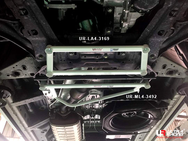 Ultra Racing Middle Lower Bar 4-Point - 10+ Nissan Serena (C26/C27) 2.0 (2WD) (for no spare tyre)