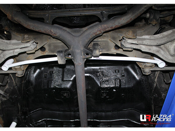 Ultra Racing Rear Lower Bar 2-Point - 06-11 Hyundai Grandeur (TG) 2.7 (2WD) / 05-09 Hyundai Sonata (NF) 2.4 (2WD)