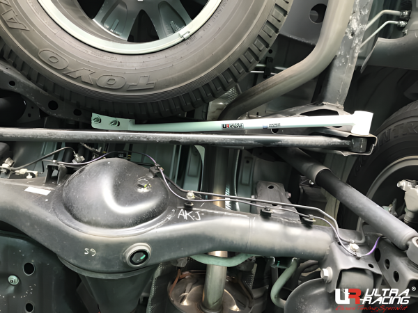 Ultra Racing Rear Lower Bar 2-Point - 12-19 Toyota Fortuner (AN150) 2.4D/2.7/2.8D (4WD)