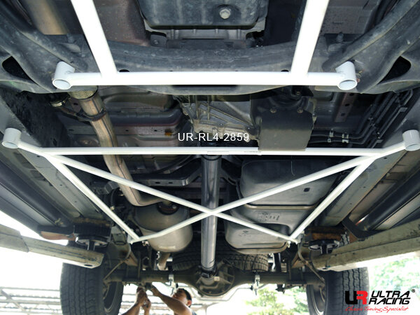 Ultra Racing Rear Lower Bar 4-Point - 12+ Isuzu D-Max (RT) 2.5D/3.0D (4WD)