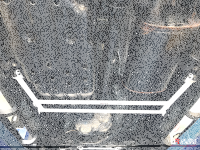 Ultra Racing Strebe hinten unten 4-Punkt - 10-17 Toyota...