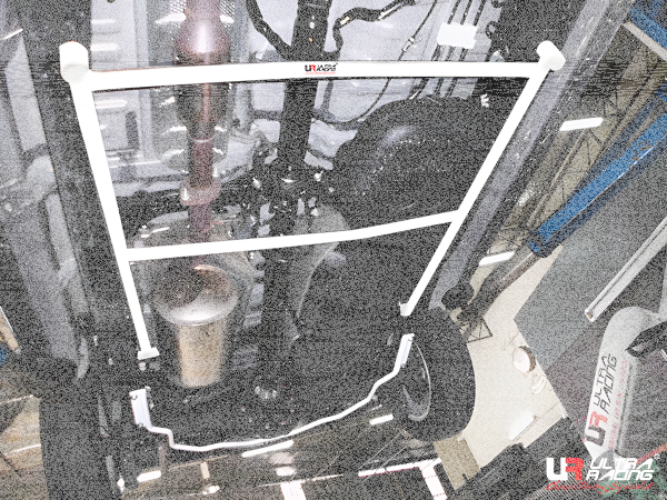 Ultra Racing Rear Lower Bar 4-Point - 15+ Toyota Innova (AN140) 2.0 (2WD)