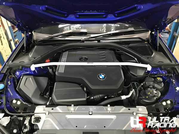 Ultra Racing Domstrebe vorn oben 2-Punkt - 19+ BMW G20/G21 (330i/M340i) 2.0T/3.0T (2WD)