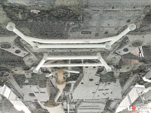Ultra Racing Strebe vorn unten 4-Punkt - 14-21 Lexus NX200T/300 (AZ10) 2.0T (2WD/4WD) / 13-20 Toyota Harrier (XU60) 2.0(T)/2.5 (2WD/4WD)