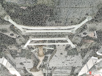 Ultra Racing Strebe vorn unten 4-Punkt - 14-21 Lexus...