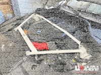 Ultra Racing Domstrebe vorn oben 2-Punkt - 19+ BMW G29...