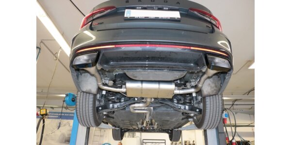 FOX Endschalldämpfer Austritt in den originalen Endrohr mit der Teilenummer 5E3 253 681 B - Skoda Octavia NX RS IV