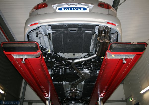 Bastuck Endschalldämpfer 120 x 80 mm - Toyota Avensis