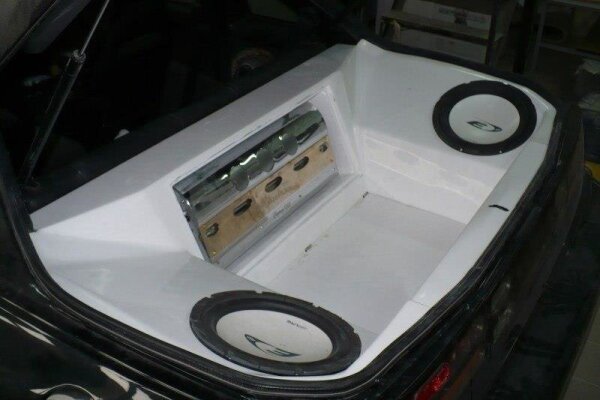 Maxton Design Bass Box - Nissan 300ZX Z32 2+2 Sitzer