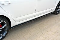 Maxton Design Side skirts extension extension black gloss - Skoda Octavia RS MK3 / MK3 FL Hatchback / Estate