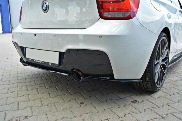 Maxton Design Middle diffuser rear extension black gloss - BMW 1 Series F20/F21 M-Power