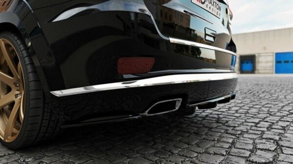 Maxton Design Rear extension Flaps diffuser black gloss - Jeep Grand Cherokee WK2 Sumwith Facelift