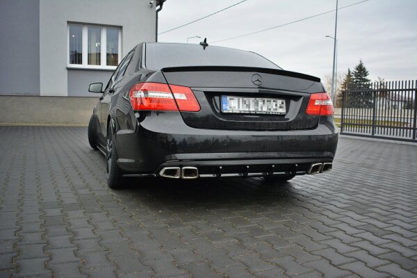 Maxton Design Diffuser rear extension black gloss - Mercedes E63 AMG W212