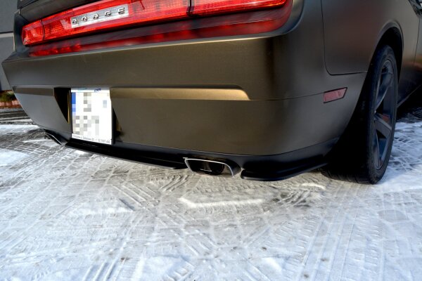 Maxton Design Rear extension Flaps diffuser black gloss - Dodge Challenger MK3. Phase-I SRT8 Coupe