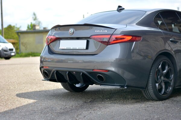 Maxton Design Spoiler Cap schwarz Hochglanz - Alfa Romeo Giulia Veloce