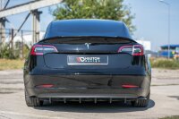 Maxton Design Rear extension Flaps diffuser black gloss - Tesla Model 3