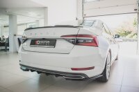 Maxton Design Spoiler Cap V.2 schwarz Hochglanz - Skoda Superb MK3 / MK3 FL Hatchback