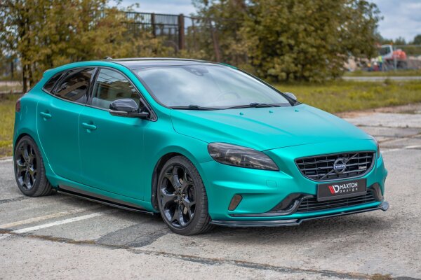 Maxton Design Front extension black gloss - Volvo V40 R-Design