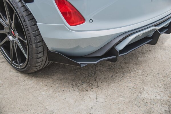 Maxton Design Racing Diffuser rear extension + Flaps black gloss - Ford Fiesta MK8 ST