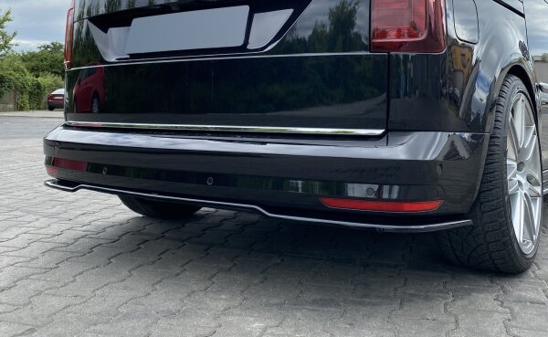 Maxton Design Middle diffuser rear extension black gloss - VW Caddy MK 4