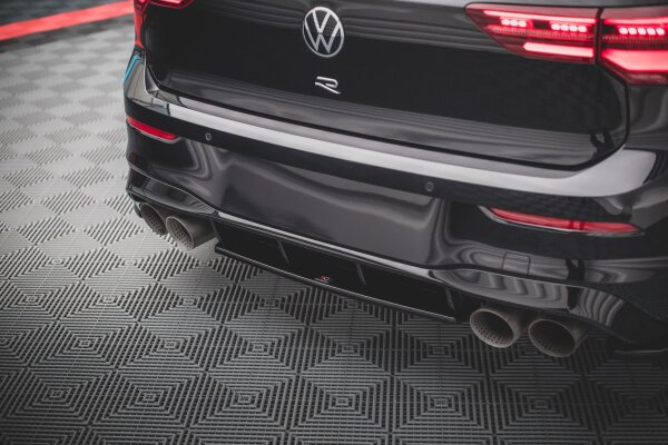 Maxton Design Middle diffuser rear extension black gloss - VW Golf R MK8