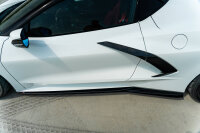 Maxton Design Side skirts extension extension black gloss - Chevrolet Corvette C8