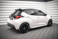 Maxton Design Seitenschweller Ansatz V.1 + Flaps schwarz Hochglanz - Toyota Yaris MK4