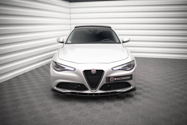 Maxton Design Front approach V.2 black gloss - Alfa Romeo Giulia Sport