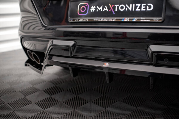 Maxton Design Middle diffuser rear extension DTM Look gloss black - BMW X6 M F96