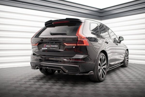 Maxton Design Middle diffuser rear extension DTM Look gloss black - Volvo XC60 R-Design MK2 Facelift