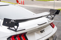 APR Performance GTC-200 Spoiler (verstellbar / mit Center Cover) 60.5" (154 cm) - 24+ Ford Mustang S650