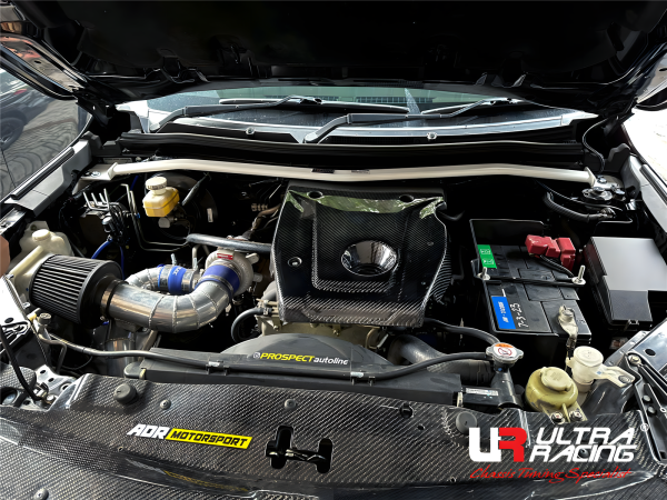 Ultra Racing Domstrebe vorn oben 2-Punkt - 15+ Mitsubishi Pajero Sport QF 2.4D (4WD)