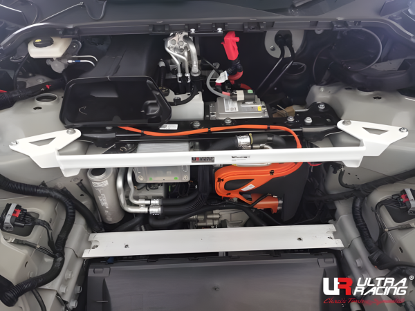 Ultra Racing Domstrebe vorn oben 2-Punkt - 20+ Toyota 3 (2WD) / 20+ Tesla Model Y (2WD/4WD)