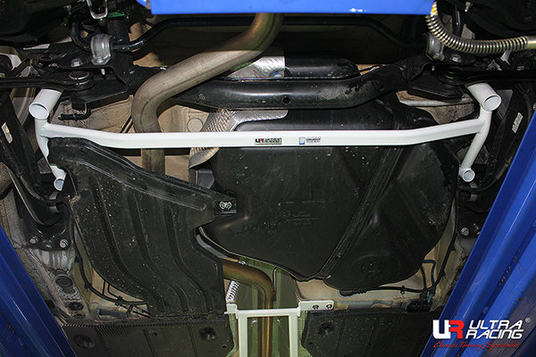 Ultra Racing Rear Lower Bar 2-Point - 03-20 Audi A3 (Typ 8V) 1.4/2.0 (2WD) (Hatchback)