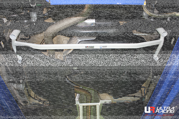 Ultra Racing Strebe hinten unten 4-Punkt - 03-20 Audi A3 (Typ 8V) 1.4/2.0 (2WD) (Hatchback)