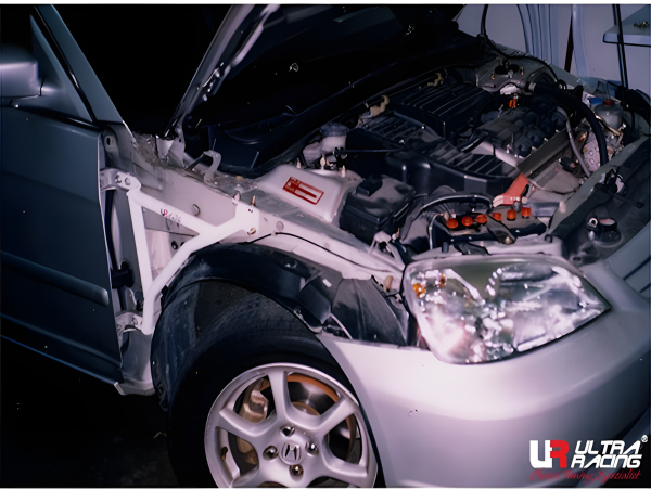 Ultra Racing Fender Bars 3-Point - 01-05 Honda Civic (ES) 1.7/2.0 (2WD)