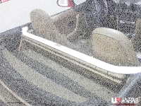 Ultra Racing Strebe C-Säule - 89-98 Mazda MX-5...