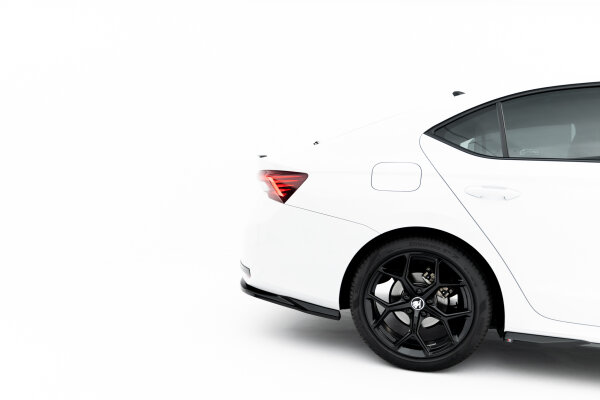 Maxton Design Rear extension Flaps Diffusor - Skoda Octavia Liftback/ Combi MK4 Facelift