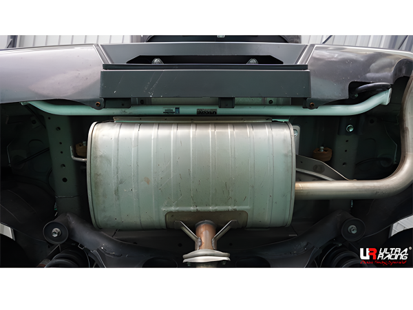 Ultra Racing Rear Torsion Bar - 05+ Suzuki Grand Vitara (J20A) 2.0 (2WD)