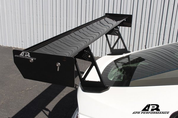 APR Performance GT-250 Adjustable Wing 61" (155 cm) - 06-08 BMW E85 Z4